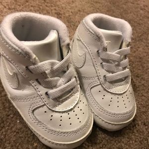 Nike infant size 2